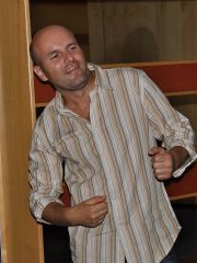 Filename=DSC_1027.jpg
Filesize=95KB
Dimensions=527x700
Date added=Oct 15, 2009 DSC_1027.jpg